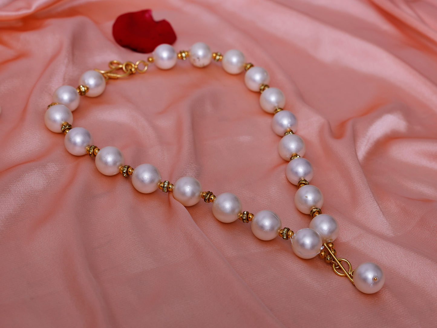 Knot Pearl Mala